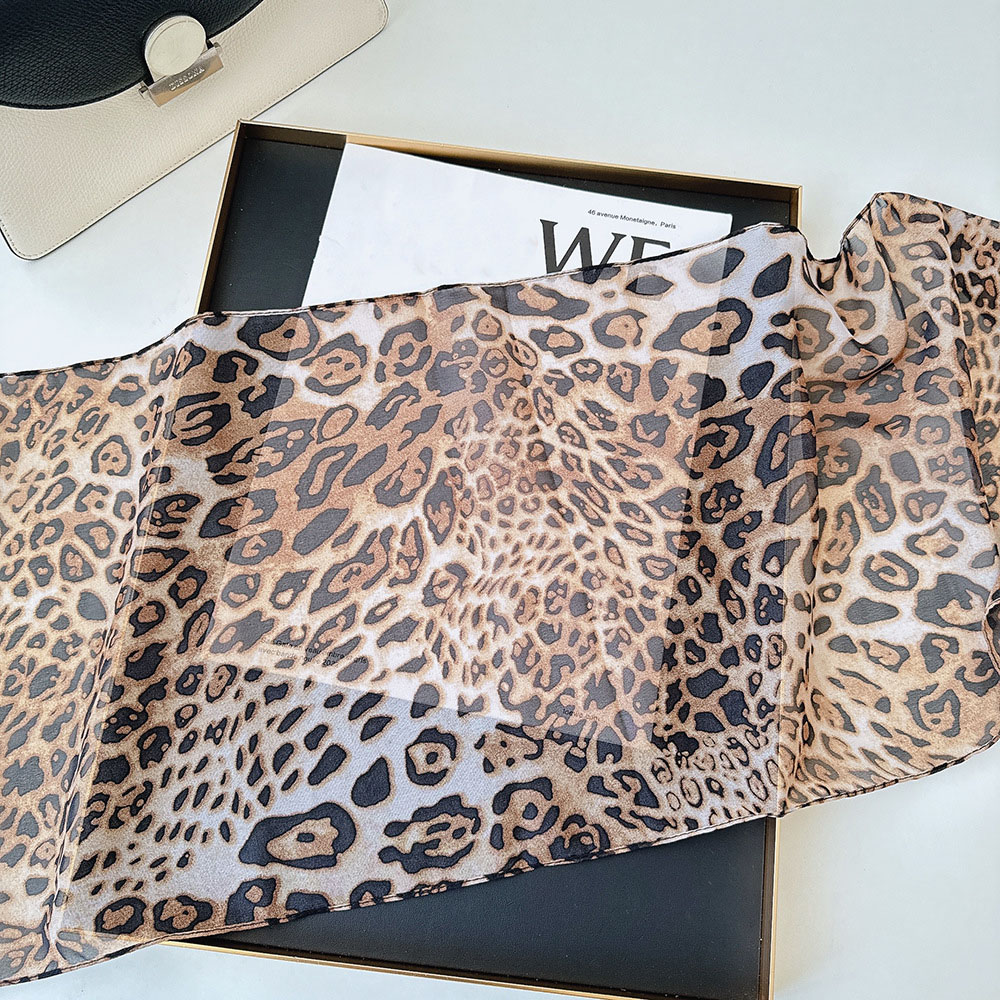Леопардовый маленький длинный  – обзор и цена Ascot Neck Scarf