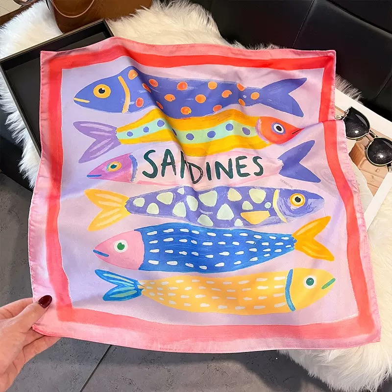 Модные квадратные шелковые пла – обзор и цена Face Scarf Mask